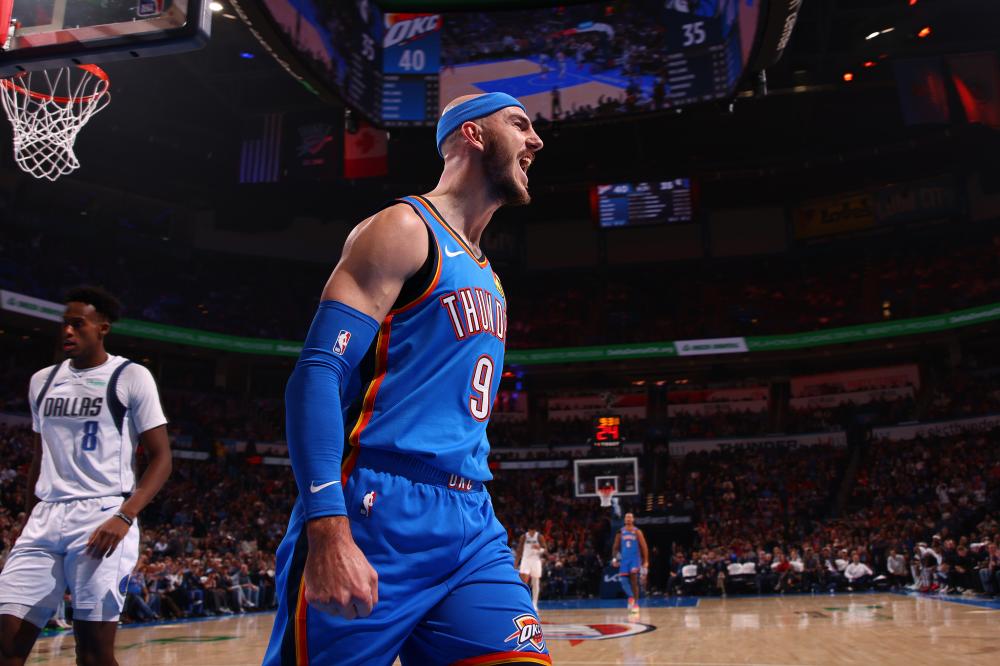 钱天一在比 钱天一在比